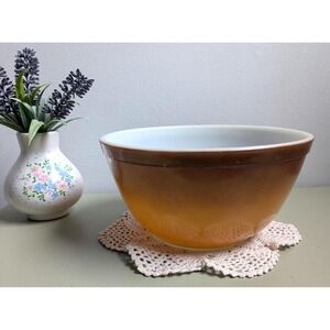 Vintage Pyrex 402 Golden Ombre Mixing Bowl 750 mL Brown Gradient USA